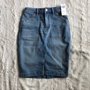 light wash denim high rise skirt